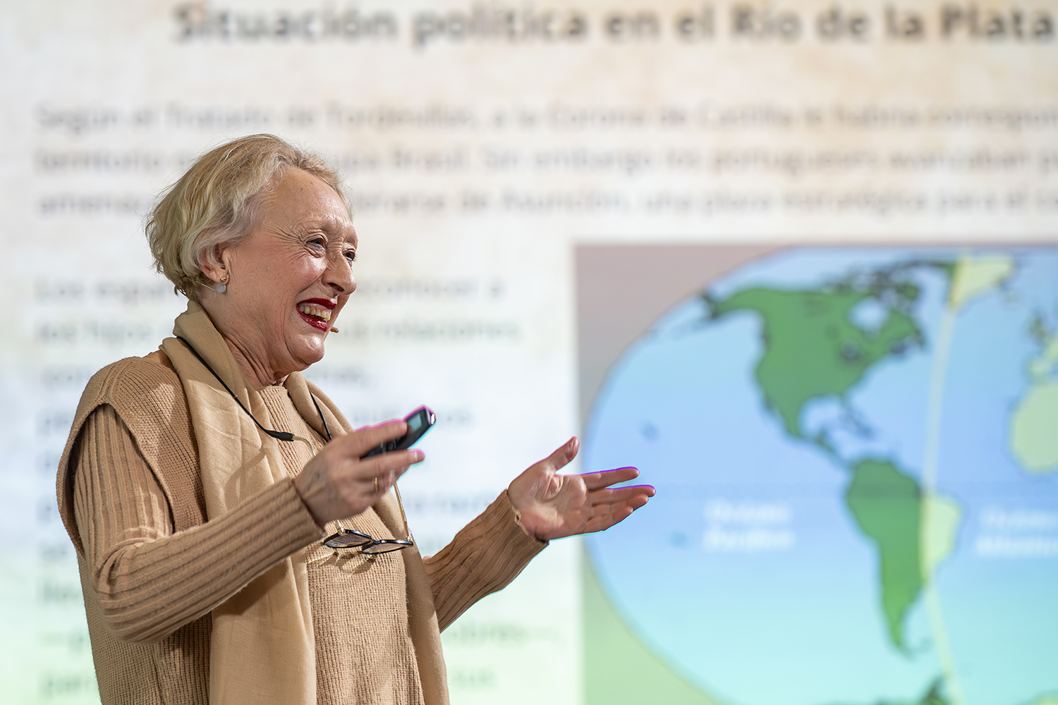 Mencía de Calderón- Espacio FMM